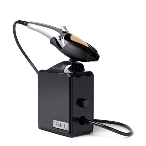 Temptu Airbrush Makeup System - Black and Silver